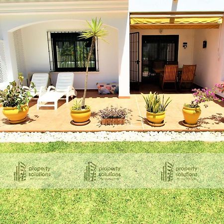 Apartamento PUEBLO DEL PARQUE 2 - Piscina, terraza y jardín Benalmádena Exterior foto