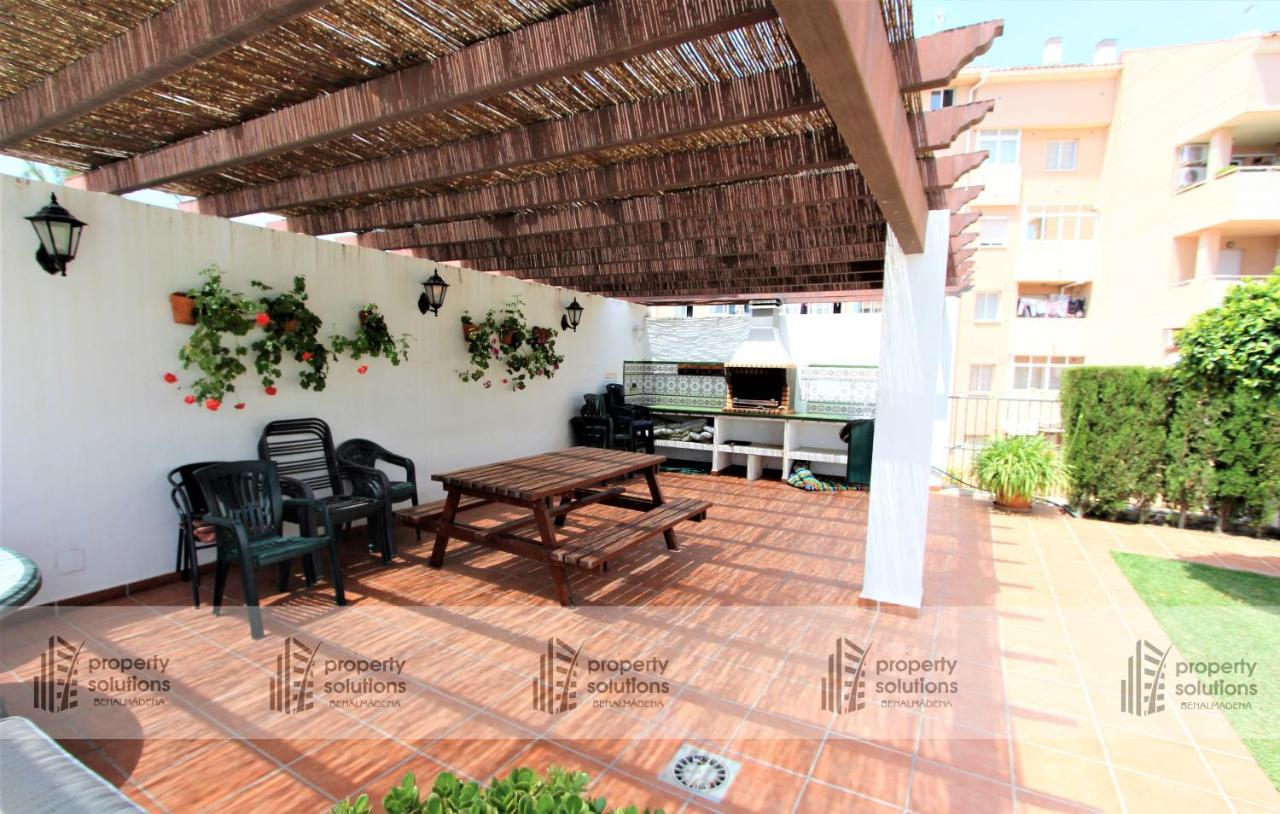 Apartamento PUEBLO DEL PARQUE 2 - Piscina, terraza y jardín Benalmádena Exterior foto