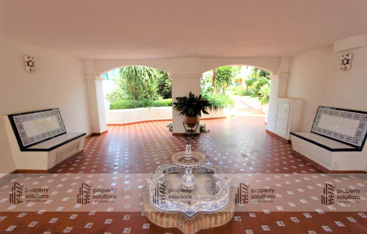 Apartamento PUEBLO DEL PARQUE 2 - Piscina, terraza y jardín Benalmádena Exterior foto