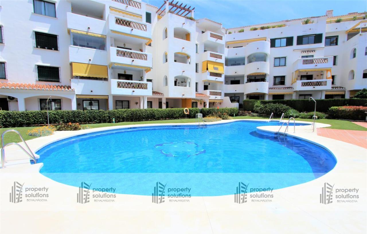 Apartamento PUEBLO DEL PARQUE 2 - Piscina, terraza y jardín Benalmádena Exterior foto